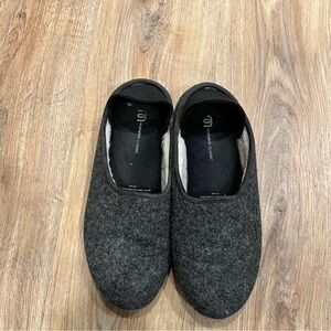 Mahabis Classic Wool Gray Slippers - M7/W8.5
